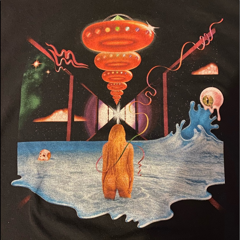 SOLD!  Kesha Rainbow Tour Shirt
